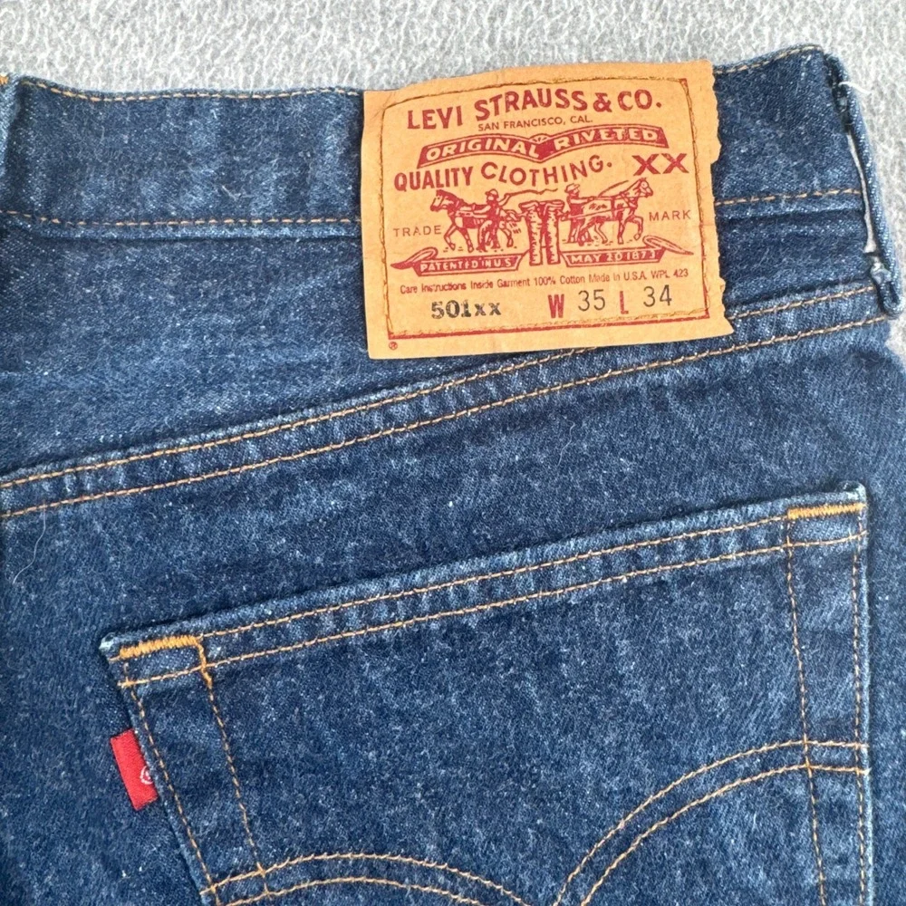 Vintage 90s Levi Jeans Mens 35x34 Blue 501xx Made in USA Straight Leg Denim